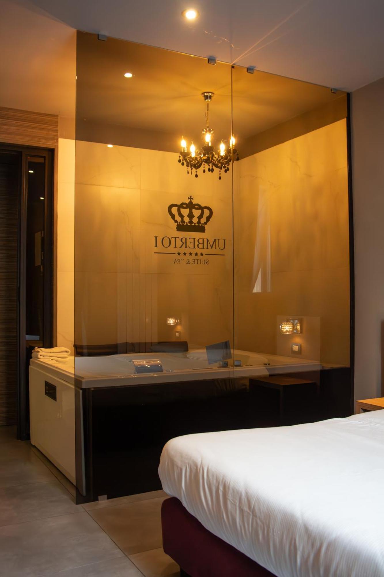 Beb Umberto I Napoli Hotel Luaran gambar